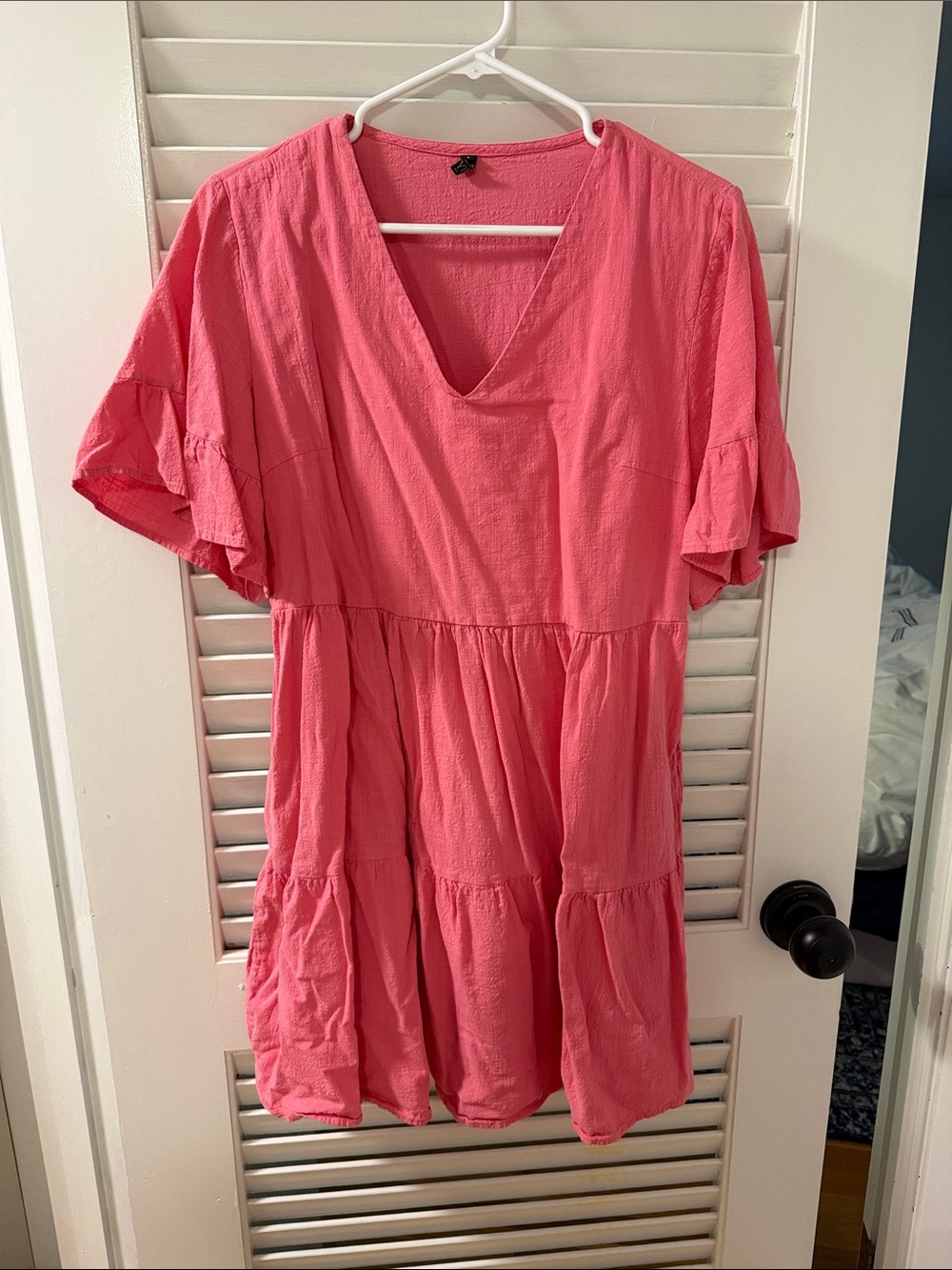 Fancyinn Coral Pink V-Neck Tiered Midi Dress